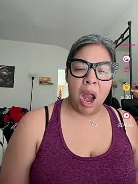 BettyWhispers online show from 19, 6, 2026