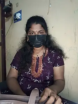 Snapshot of tamilsaisree chatting on 21, 6, 2026 tamilsaisree online show from 21, 6, 2026
