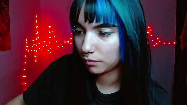  Veronicaa  online show from 4, 5, 2026