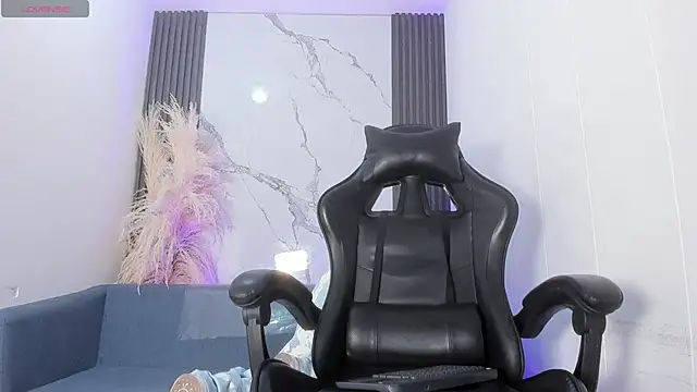 HileySweett online show from 7, 2, 2026