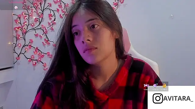 vanesita  online show from 18, 5, 2026