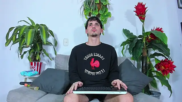boy Dirty X online show from 15, 5, 2026