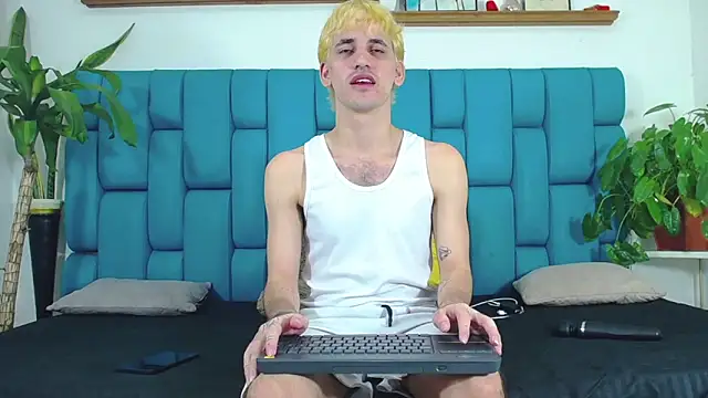 boy Dirty X online show from 19, 6, 2026