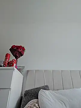 Snapshot of theblondecocklover chatting on 20, 5, 2026 theblondecocklover online show from 20, 5, 2026