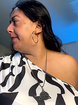 evelyn harpeery online show from 21, 6, 2026