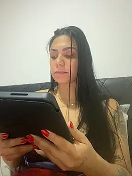 Nini  online show from 18, 6, 2026