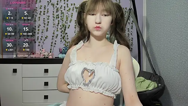 Snapshot of Yoonhee_ki chatting on 7, 6, 2026 Yoonhee ki online show from 7, 6, 2026
