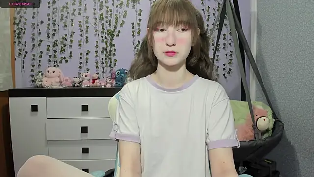 Snapshot of Yoonhee_ki chatting on 18, 6, 2026 Yoonhee ki online show from 18, 6, 2026