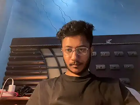 Snapshot of Sexy__Nerd chatting on 17, 4, 2026 Sexy Nerd online show from 17, 4, 2026
