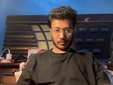 Snapshot of Sexy__Nerd chatting on 18, 4, 2026 Sexy Nerd online show from 18, 4, 2026