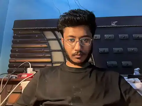 Snapshot of Sexy__Nerd chatting on 8, 5, 2026 Sexy Nerd online show from 8, 5, 2026