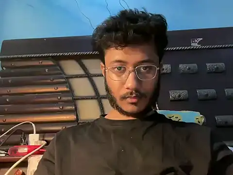 Snapshot of Sexy__Nerd chatting on 9, 5, 2026 Sexy Nerd online show from 9, 5, 2026