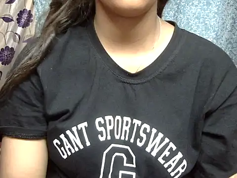 cute Dirty Diva online show from 21, 6, 2026