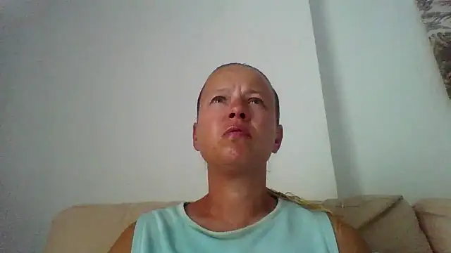 jennyblondeuk online show from 9, 6, 2026