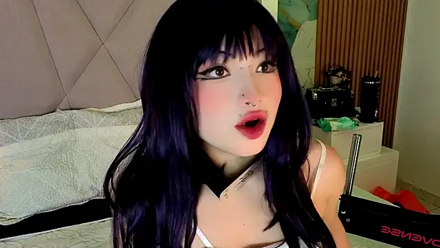 Snapshot of Sienna_Desiree chatting on 6, 6, 2026 Sienna Desiree online show from 6, 6, 2026