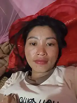 Snapshot of Hiniyk2 chatting on 17, 5, 2026 Hiniyk2 online show from 17, 5, 2026