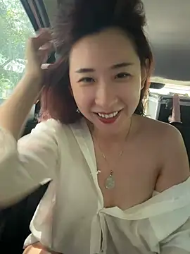 Snapshot of Jingjingxiang-520 chatting on 31, 5, 2026 Jingjingxiang-520 online show from 31, 5, 2026