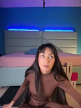 Denightjones online show from 7, 6, 2026