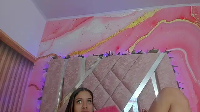 emily velvet   online show from 3, 6, 2026