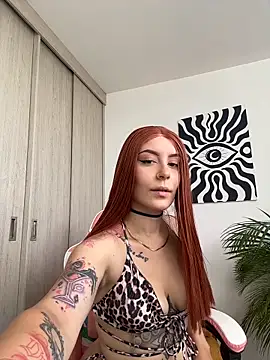 alesziarose  online show from 15, 6, 2026