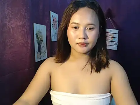creamycarra online show from 19, 6, 2026