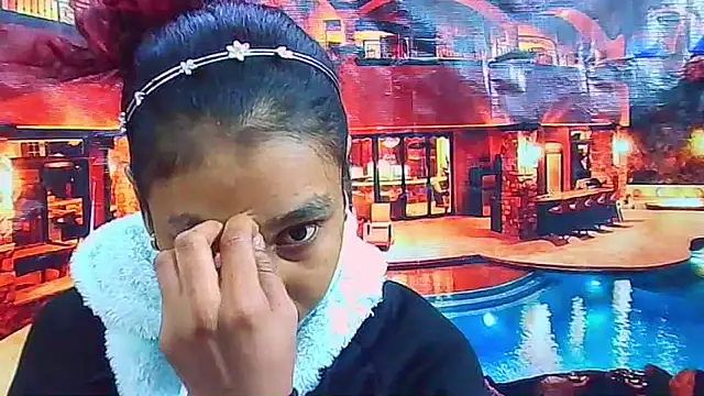 IndianSexyButt online show from 14, 6, 2026