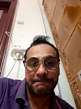 julian-112 online show from 19, 2, 2026