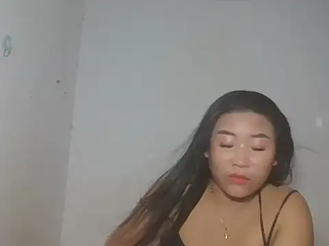 Zyeiii online show from 12, 6, 2026