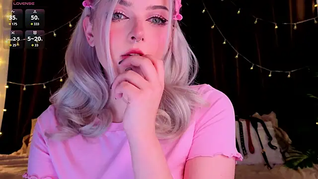 Snapshot of ShyniAlice chatting on 24, 5, 2026 ShyniAlice online show from 24, 5, 2026