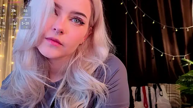 Snapshot of ShyniAlice chatting on 27, 5, 2026 ShyniAlice online show from 27, 5, 2026