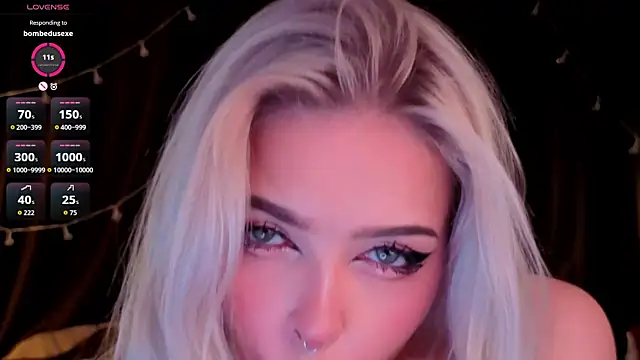 Snapshot of ShyniAlice chatting on 6, 6, 2026 ShyniAlice online show from 6, 6, 2026