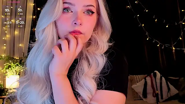 Snapshot of ShyniAlice chatting on 20, 6, 2026 ShyniAlice online show from 20, 6, 2026