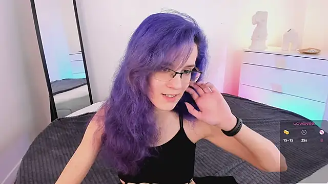 AuraLaunni online show from 20, 6, 2026