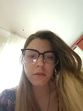 MochiNy4n online show from 28, 5, 2026
