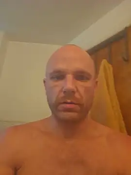 FrankieFuckMe online show from 20, 6, 2026