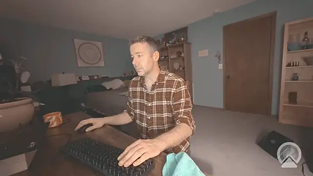 chrisw8140 online show from 18, 6, 2026