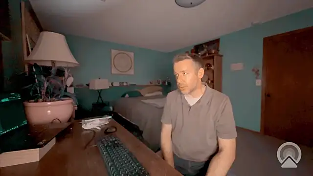 chrisw8140 online show from 22, 6, 2026