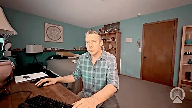 chrisw8140 online show from 23, 6, 2026