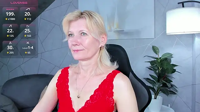 Julie Lucas online show from 10, 6, 2026
