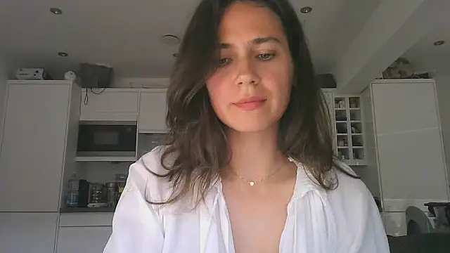 Luxyssa online show from 23, 6, 2026