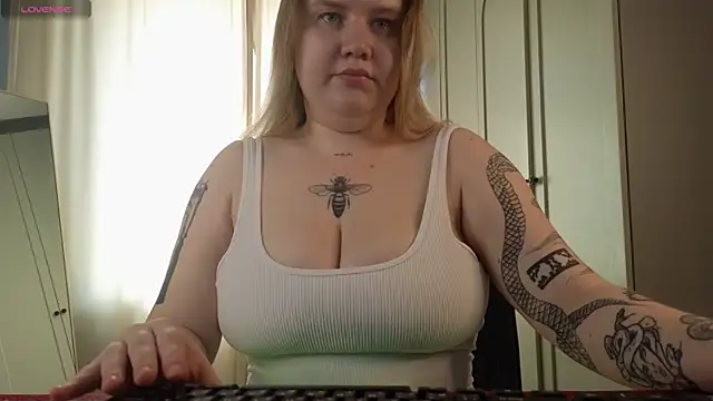 casey robbinss online show from 9, 6, 2026