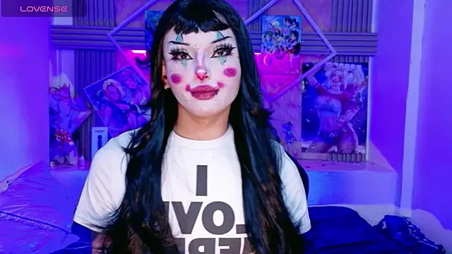 Lisa sparkleee online show from 4, 6, 2026