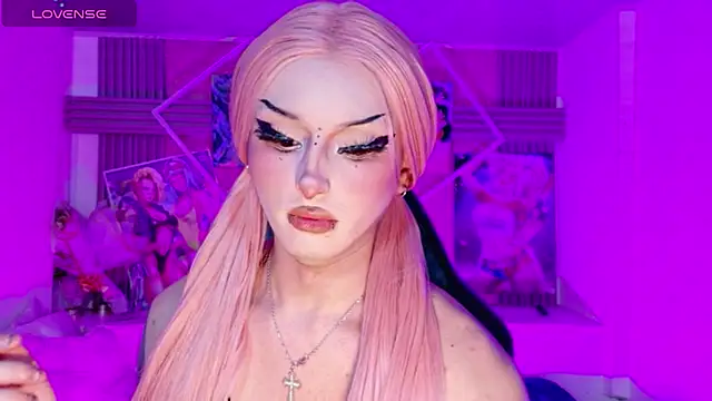 Lisa sparkleee online show from 13, 6, 2026