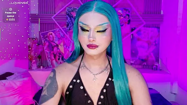 Lisa sparkleee online show from 18, 6, 2026