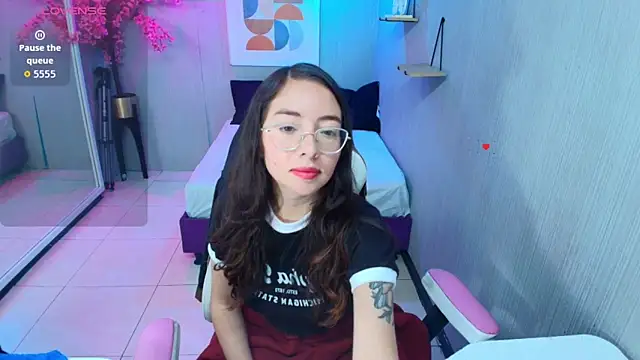 Snapshot of Veronica_miiller chatting on 4, 6, 2026 Veronica miiller online show from 4, 6, 2026