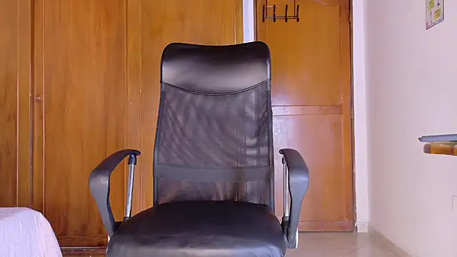 samirths boy  online show from 19, 6, 2026