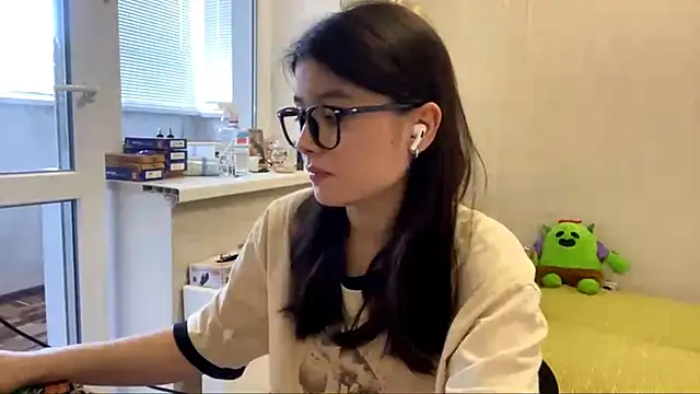 SaintMari online show from 16, 6, 2026