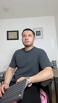 Alexander Connor online show from 16, 6, 2026