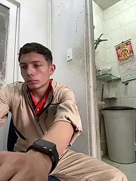 santiObrero online show from 9, 6, 2026