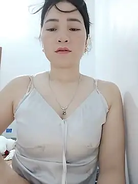 LoveLillyy69 online show from 9, 6, 2026